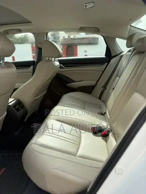 Honda Accord 2019 White