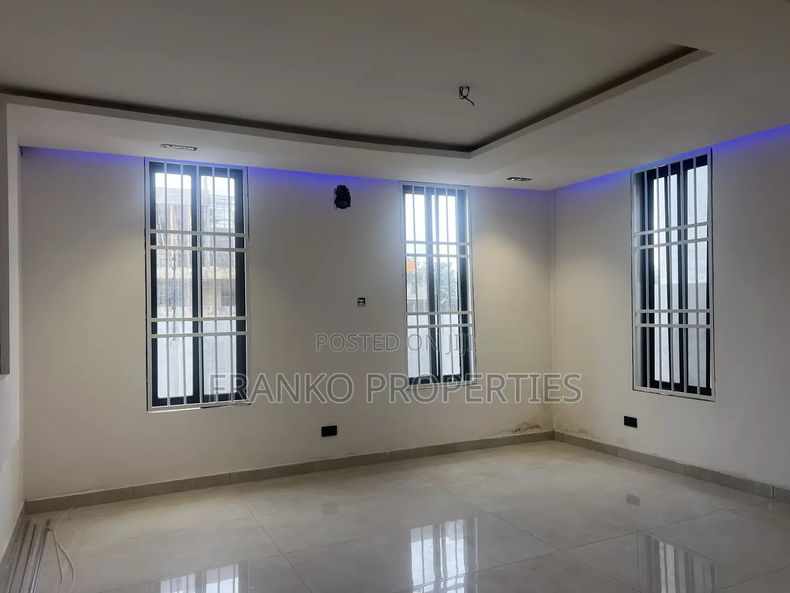 3bdrm House in Franko Properties, School Junction for sale
