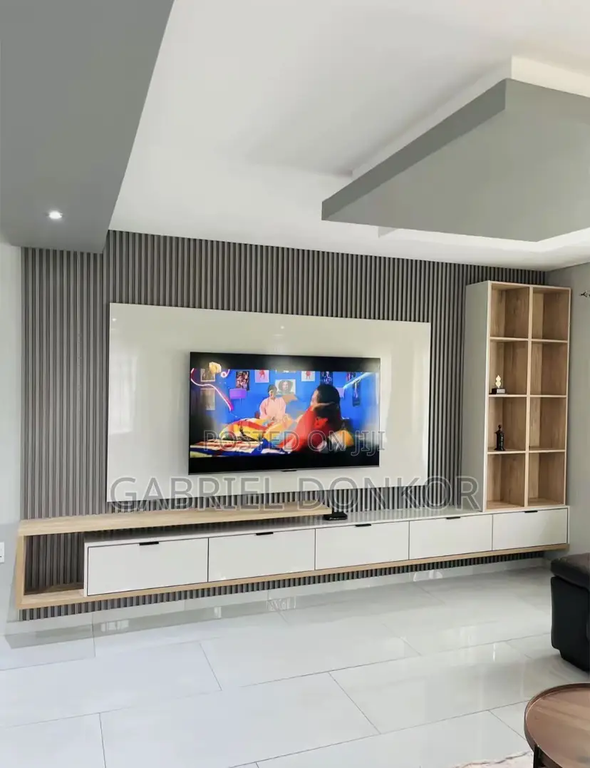 Executive TV Unit