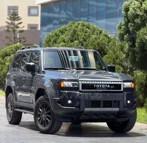 Toyota Land Cruiser 2025 Black