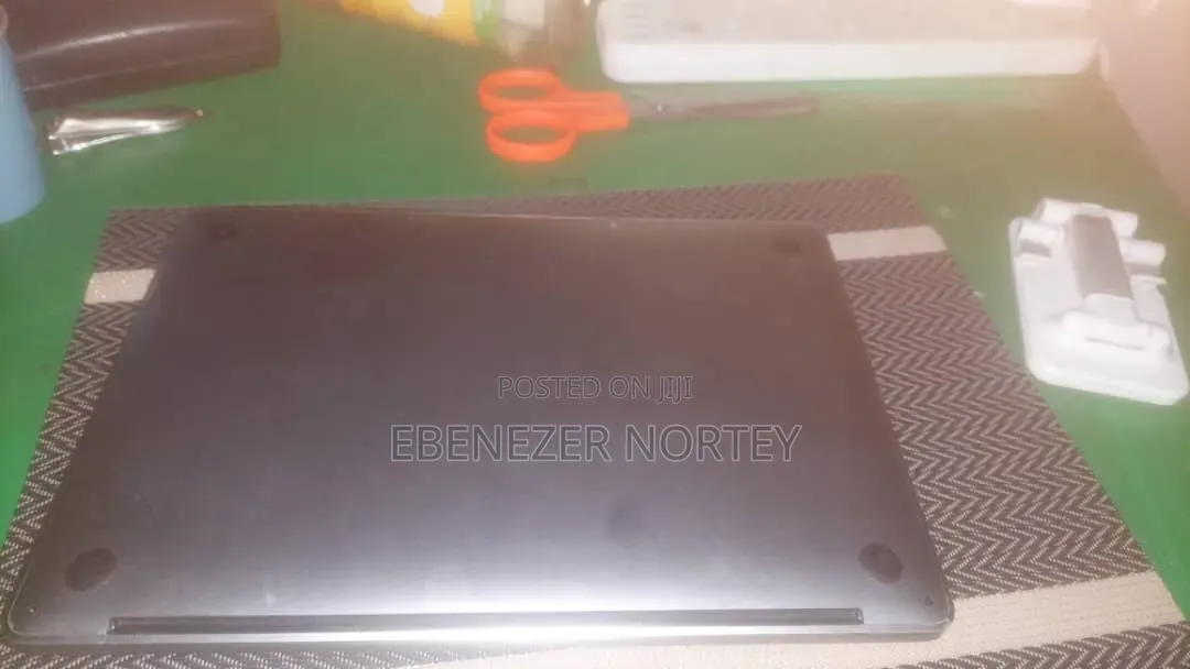 Laptop Apple MacBook Pro 2019 16GB Intel Core i5 SSD 128GB