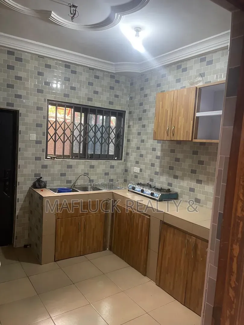 2bdrm Apartment in Lakeside Estate for rent