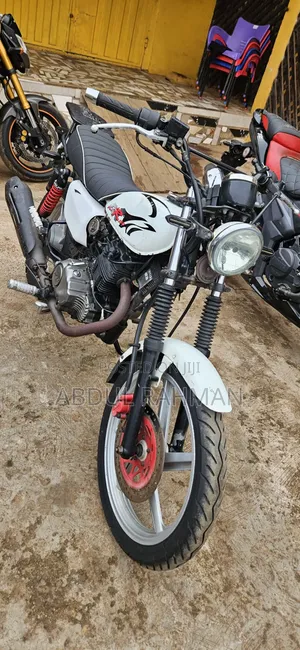 SYM Fnx 125 2019 Black