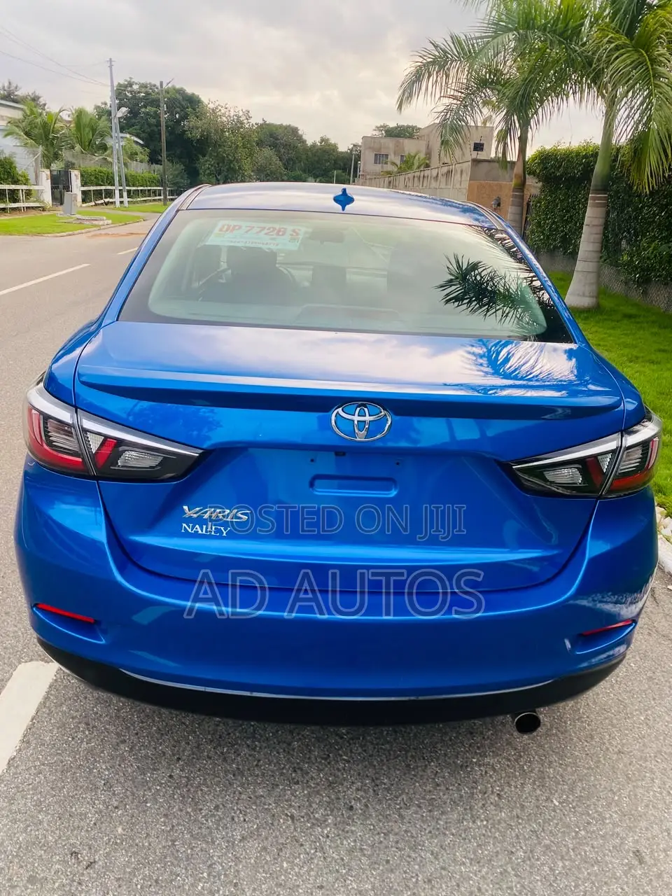 Toyota Yaris L Sedan 4dr 2019 Blue