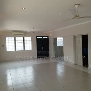 3bdrm House in North Kaneshie for rent