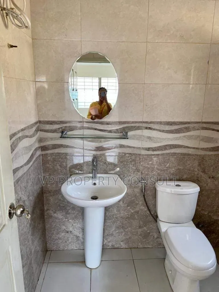 3bdrm House in North Kaneshie for rent