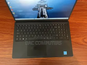 Laptop Dell Vostro 15 3510 8GB Intel Core i5 SSD 256GB