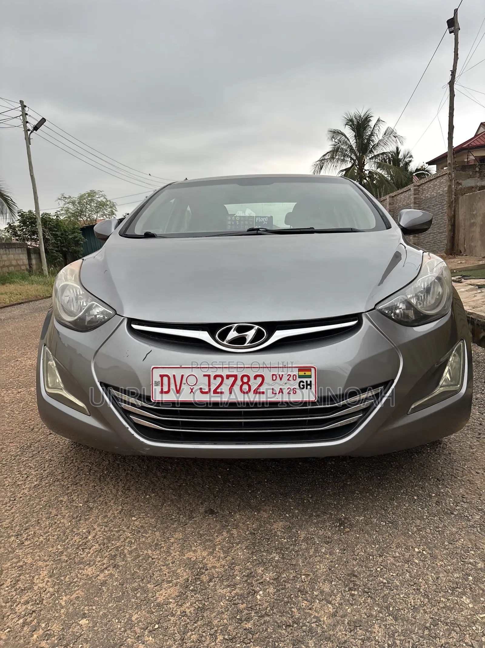 Hyundai Elantra GLS Sedan FWD (1.8L 4cyl 6A) 2013 Gray
