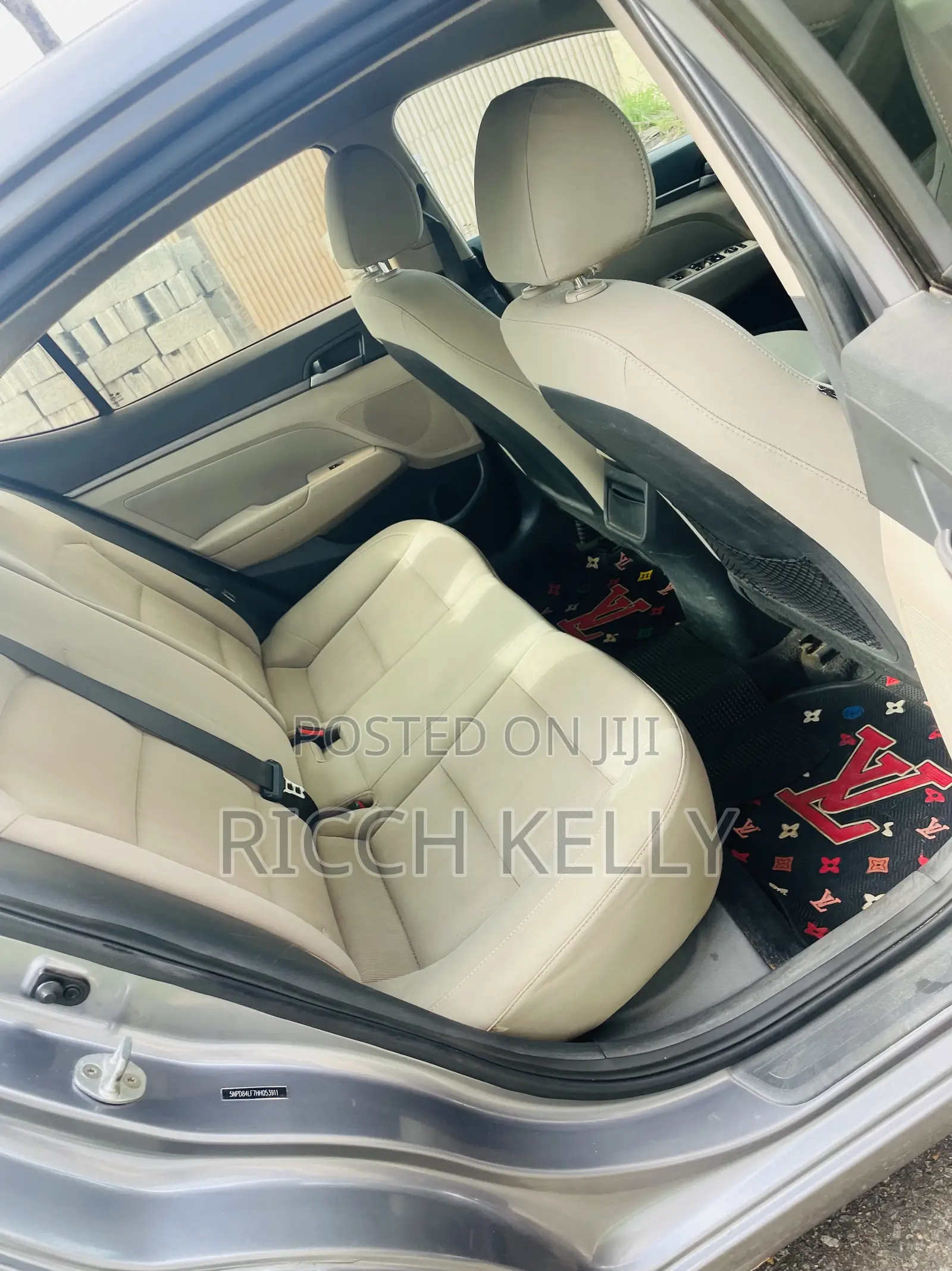 Hyundai Elantra Sport Sedan FWD (1.6L 4cyl 6M) 2017 Gray