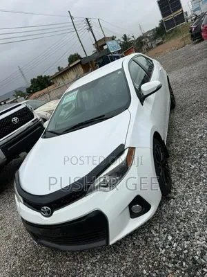 Toyota Corolla 2015 White