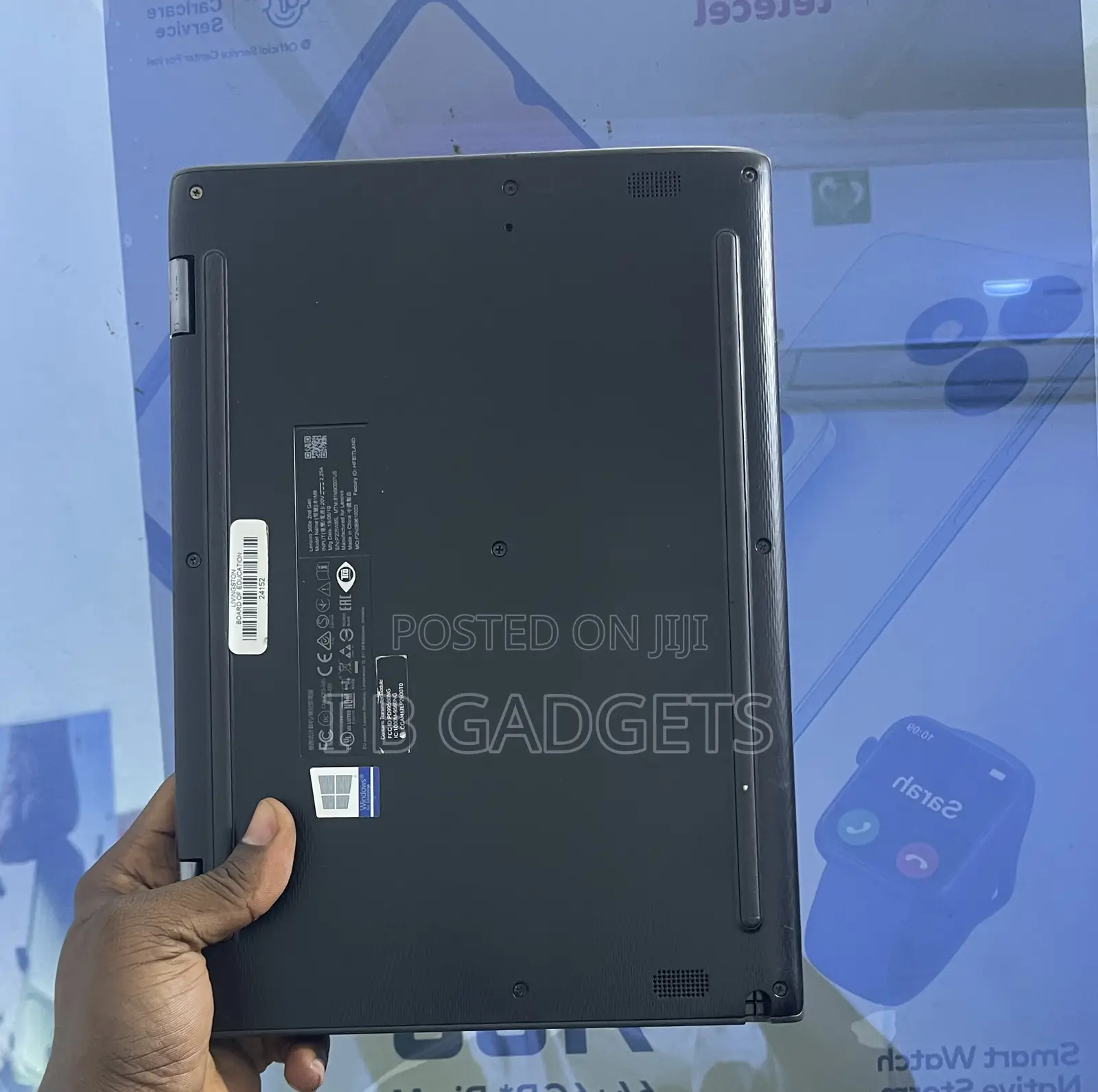 Laptop Lenovo 300e 8GB Intel Pentium SSD 128GB