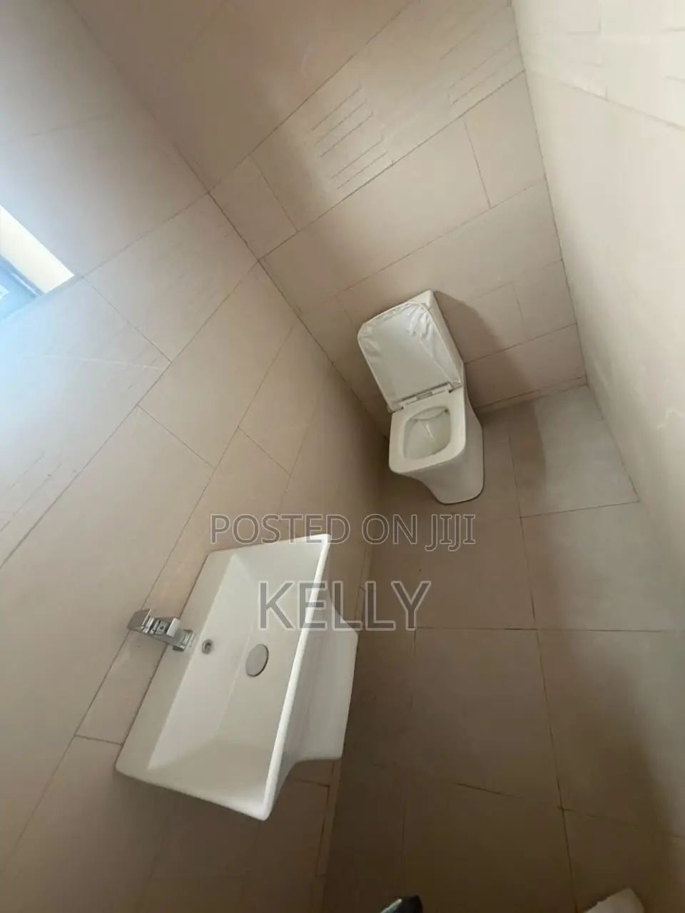 2bdrm Apartment in Adenta Victory, Housing Down for rent
