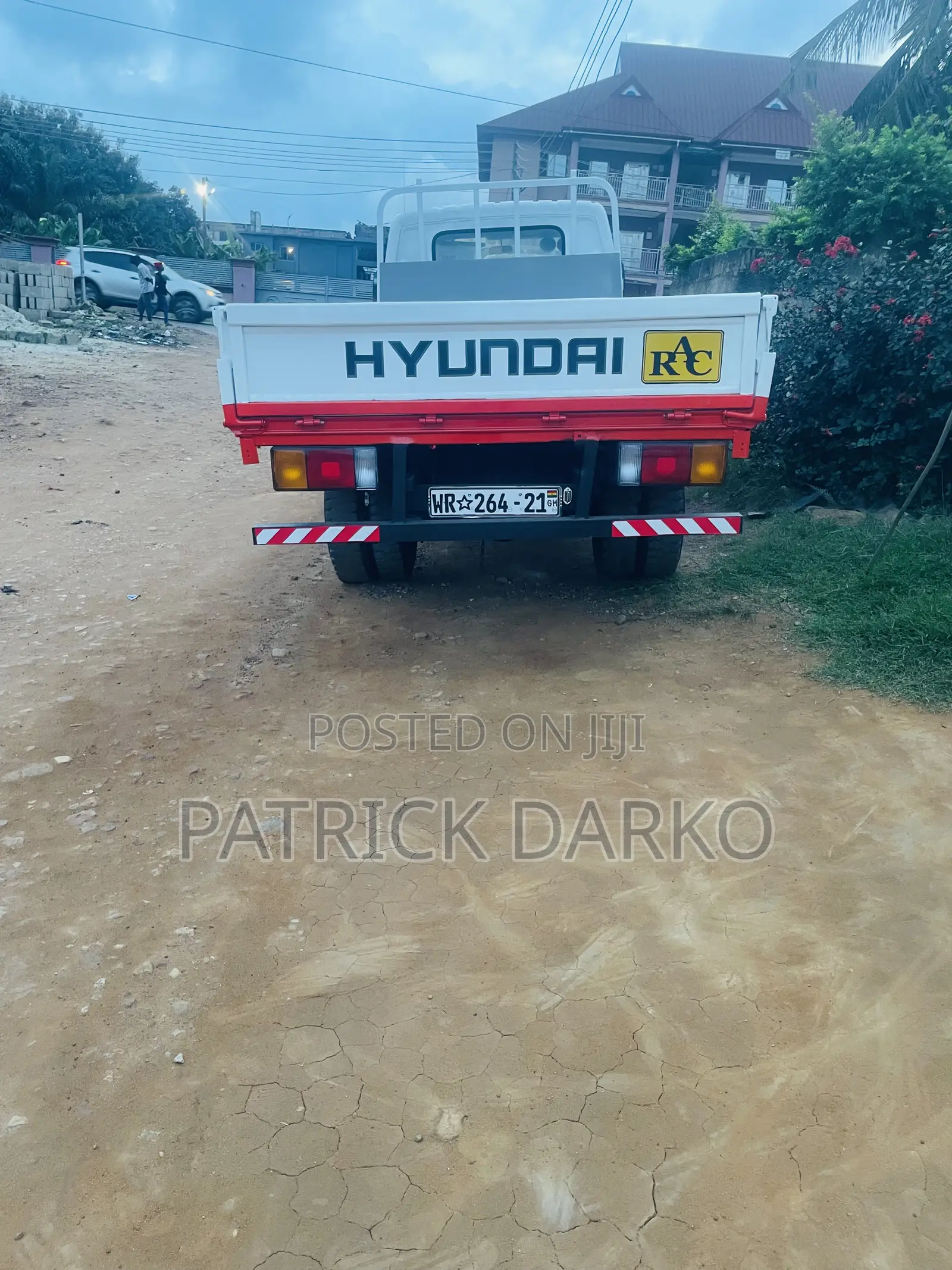 Hyundai Might 2