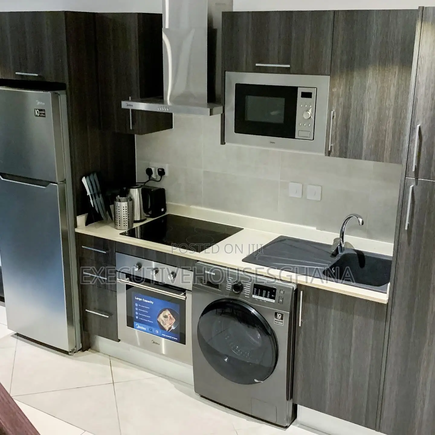 1bdrm Duplex in Cantonments for sale