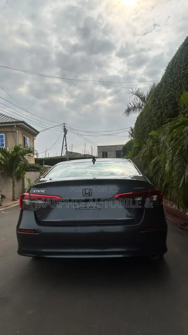 Honda Civic Sport CVT 2023 Gray