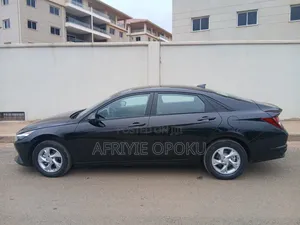 Hyundai Elantra SE 2023 Black