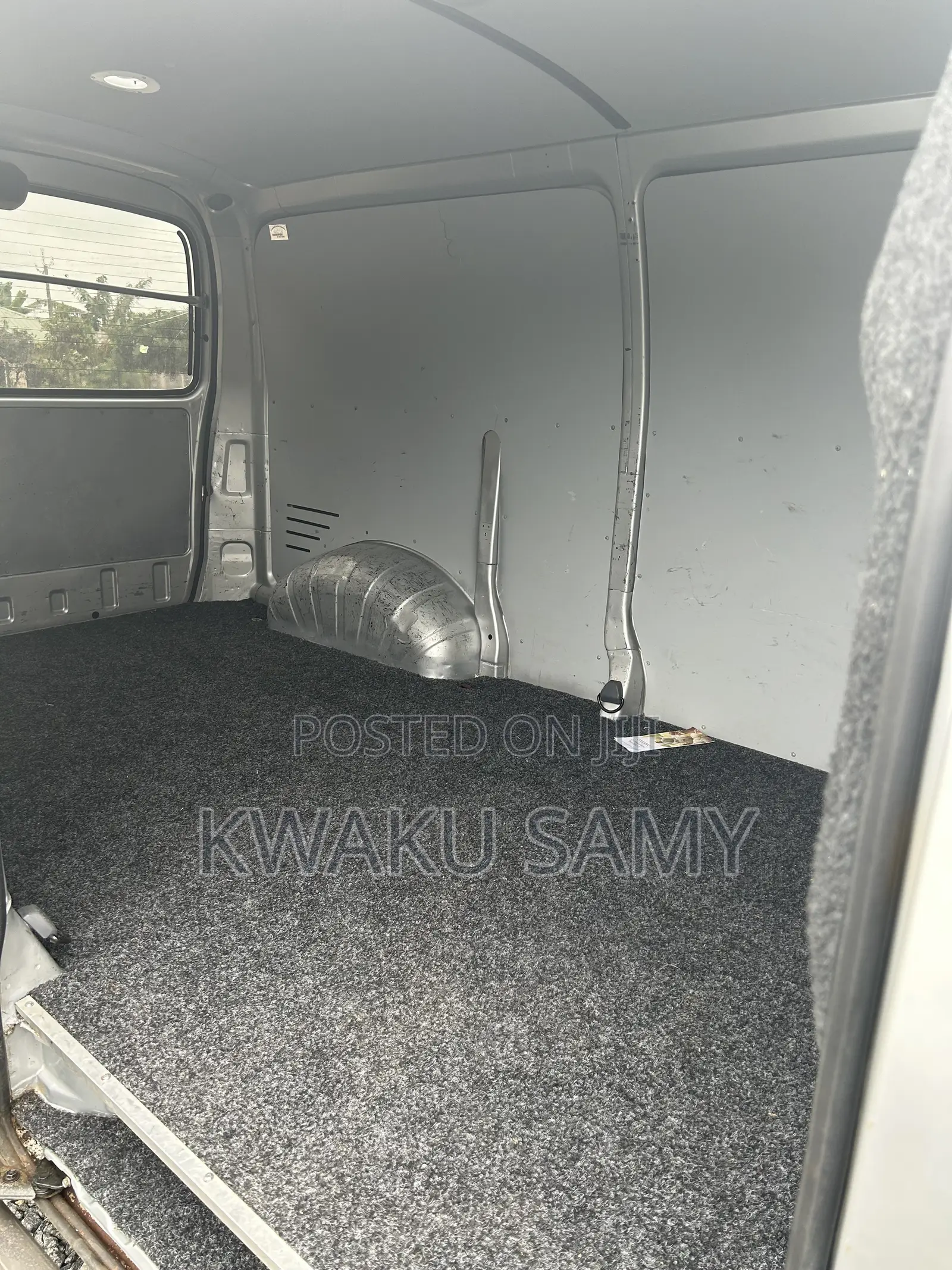 Toyota HiAce 2008 Silver