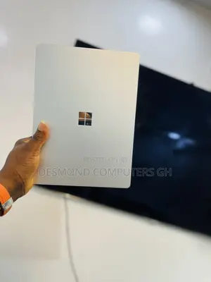 Laptop Microsoft Surface Laptop Go 2 16GB Intel Core i5 SSD 256GB
