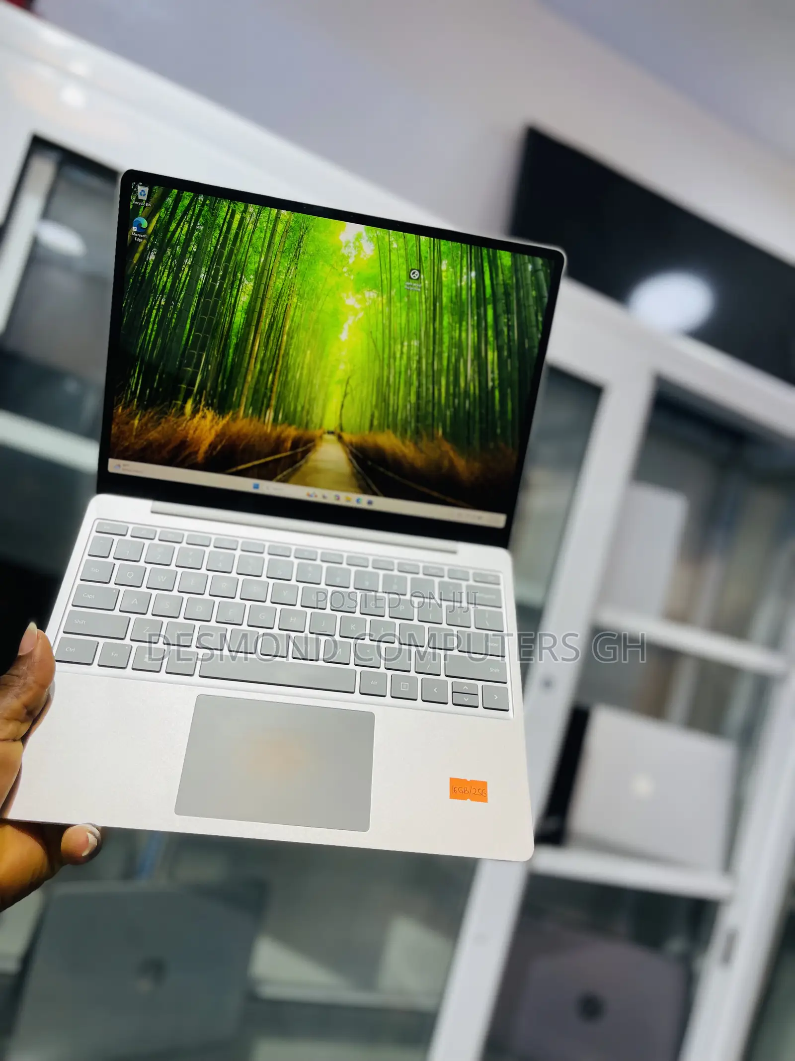 Laptop Microsoft Surface Laptop Go 2 16GB Intel Core i5 SSD 256GB