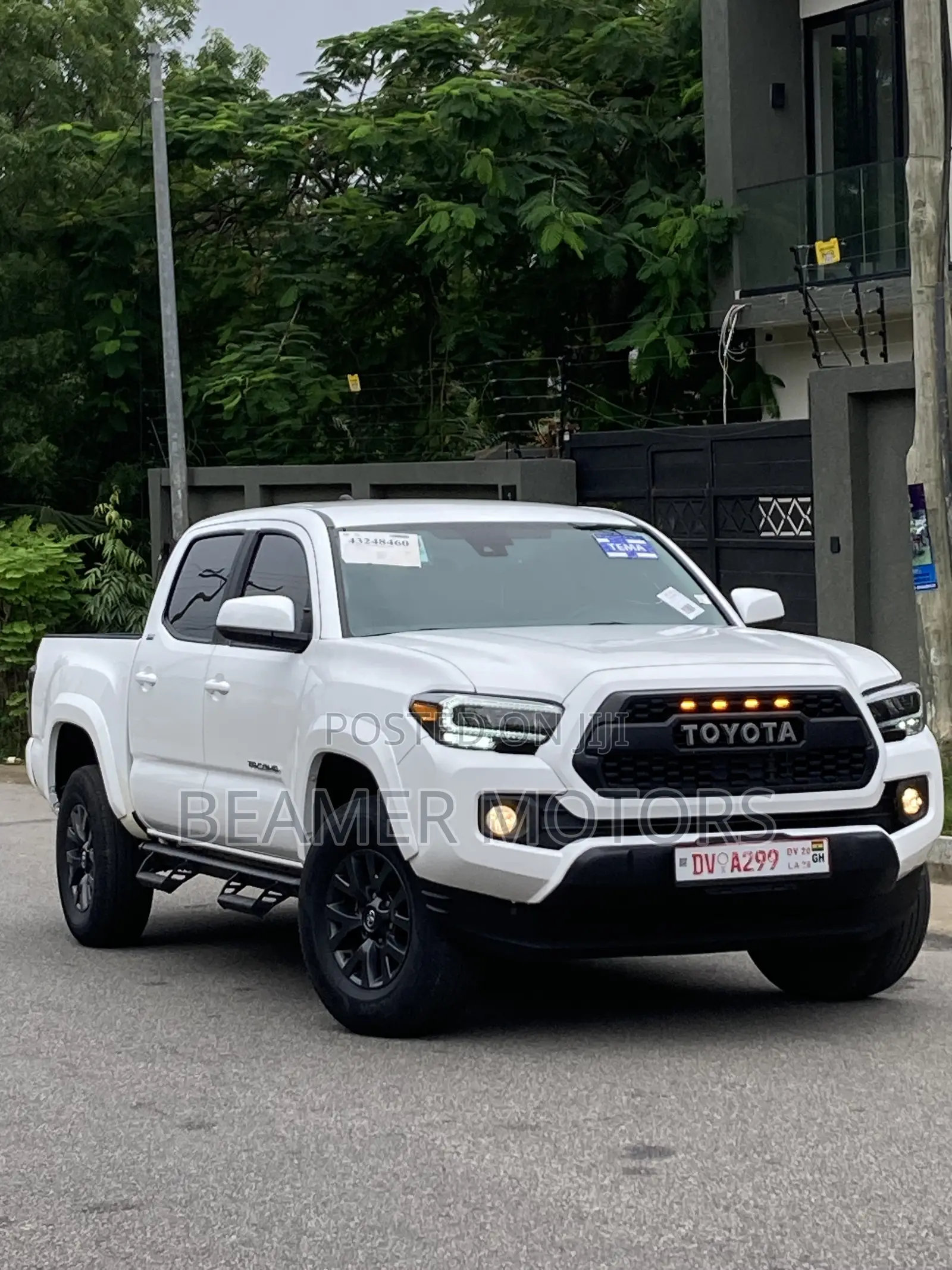 Toyota Tacoma SR5 Double Cab 6' Bed AT 2024 White
