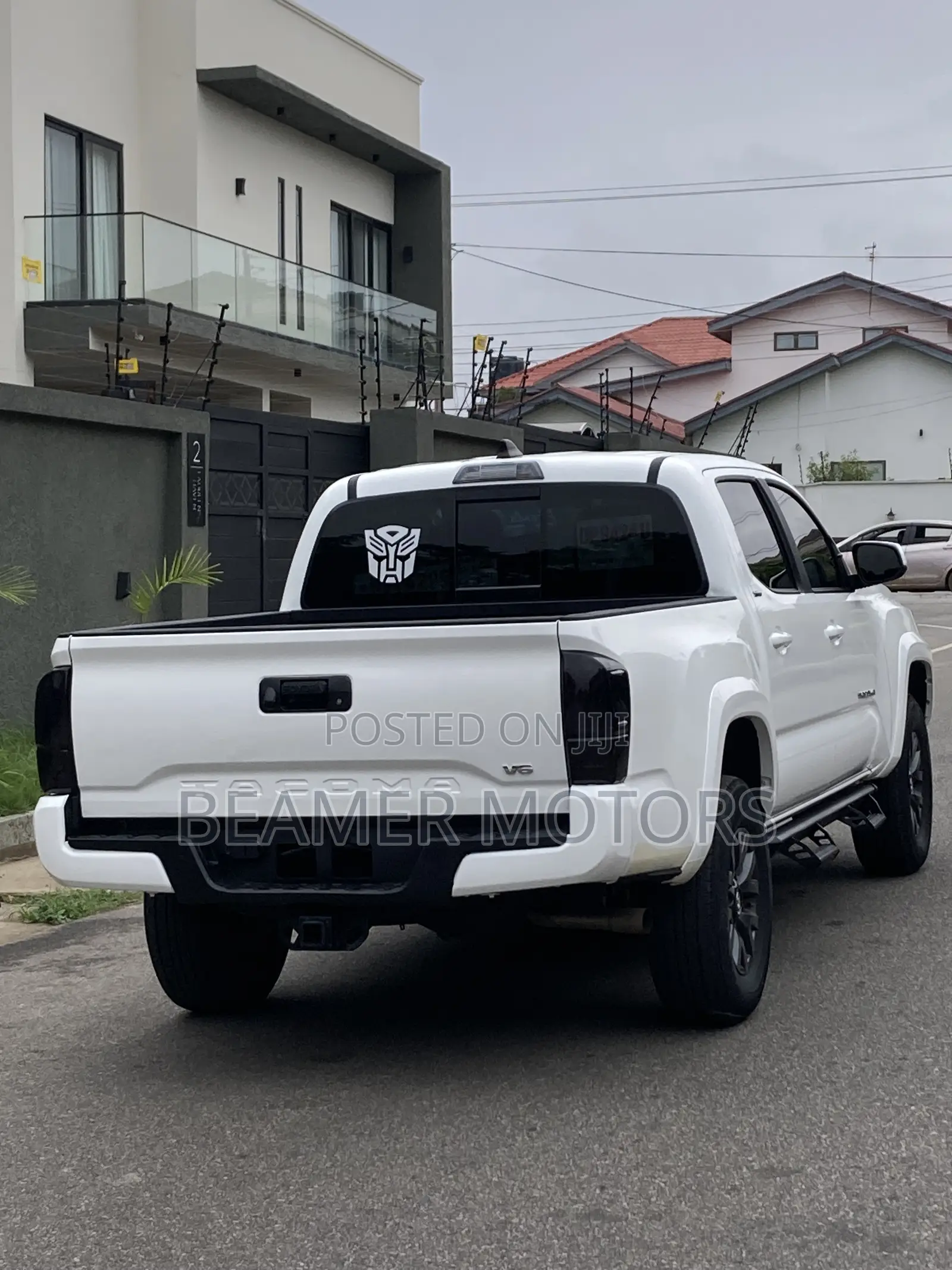 Toyota Tacoma SR5 Double Cab 6' Bed AT 2024 White