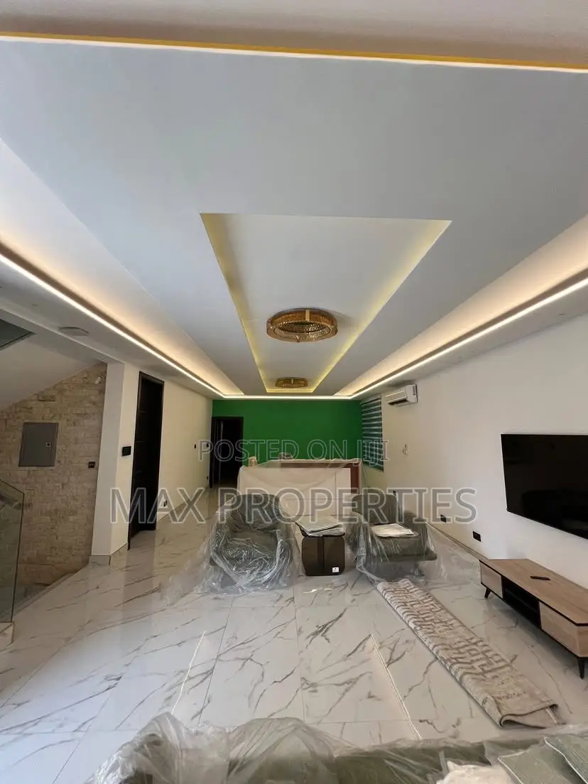 4bdrm House in East Legon for sale