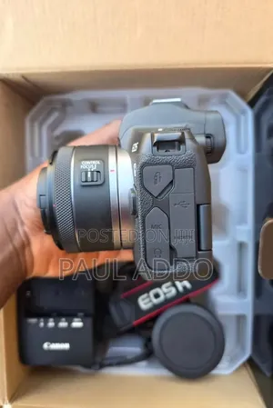 Canon Eos R