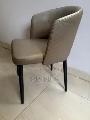 Table With 3 Chairs
