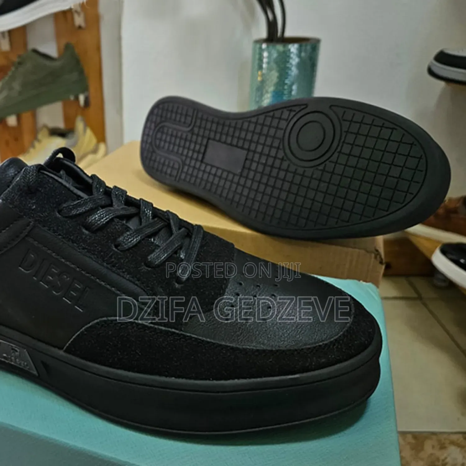 CoreFx - Black Men's Sneaker
