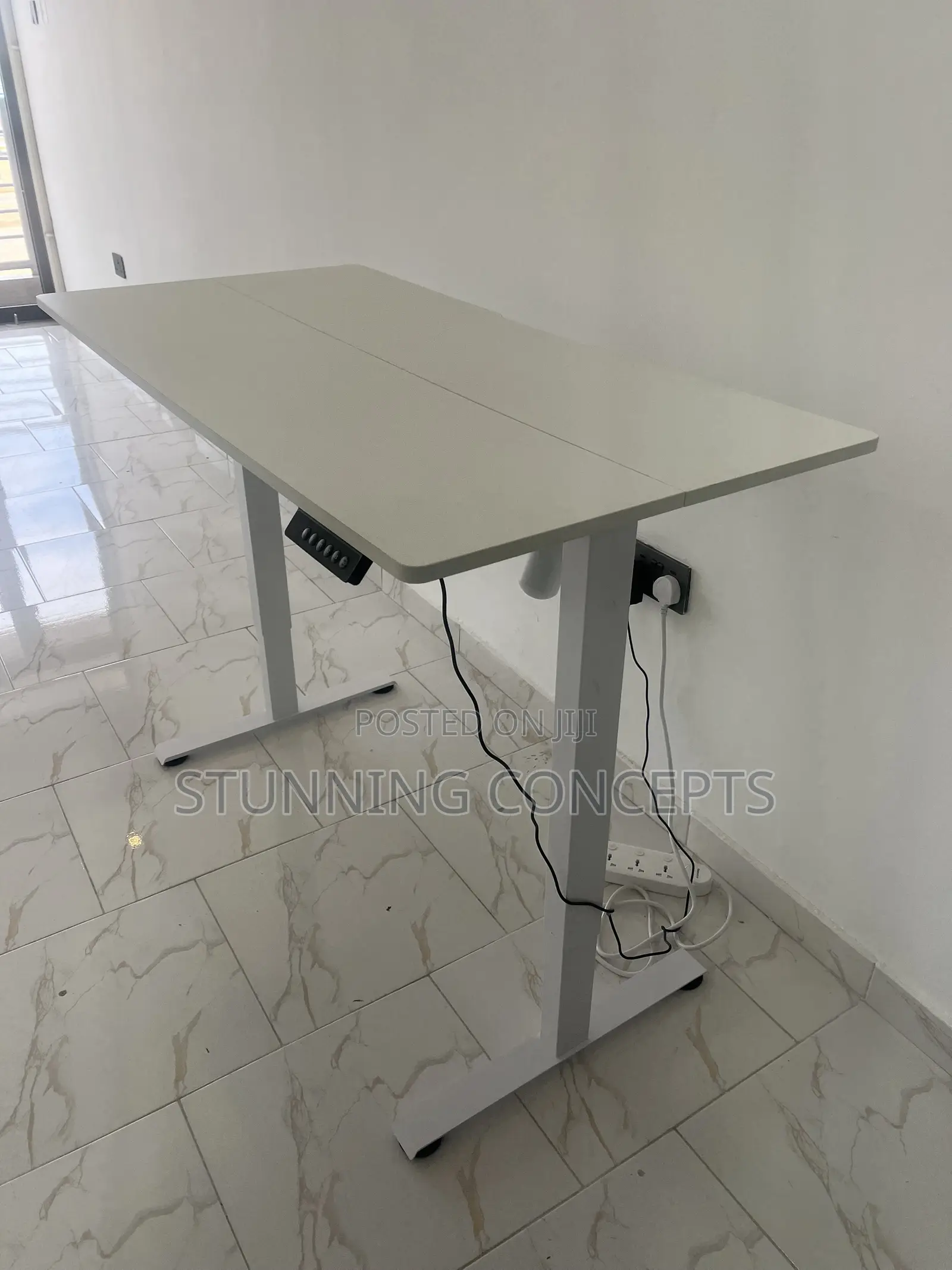 1.2m Electric Adjustable Table