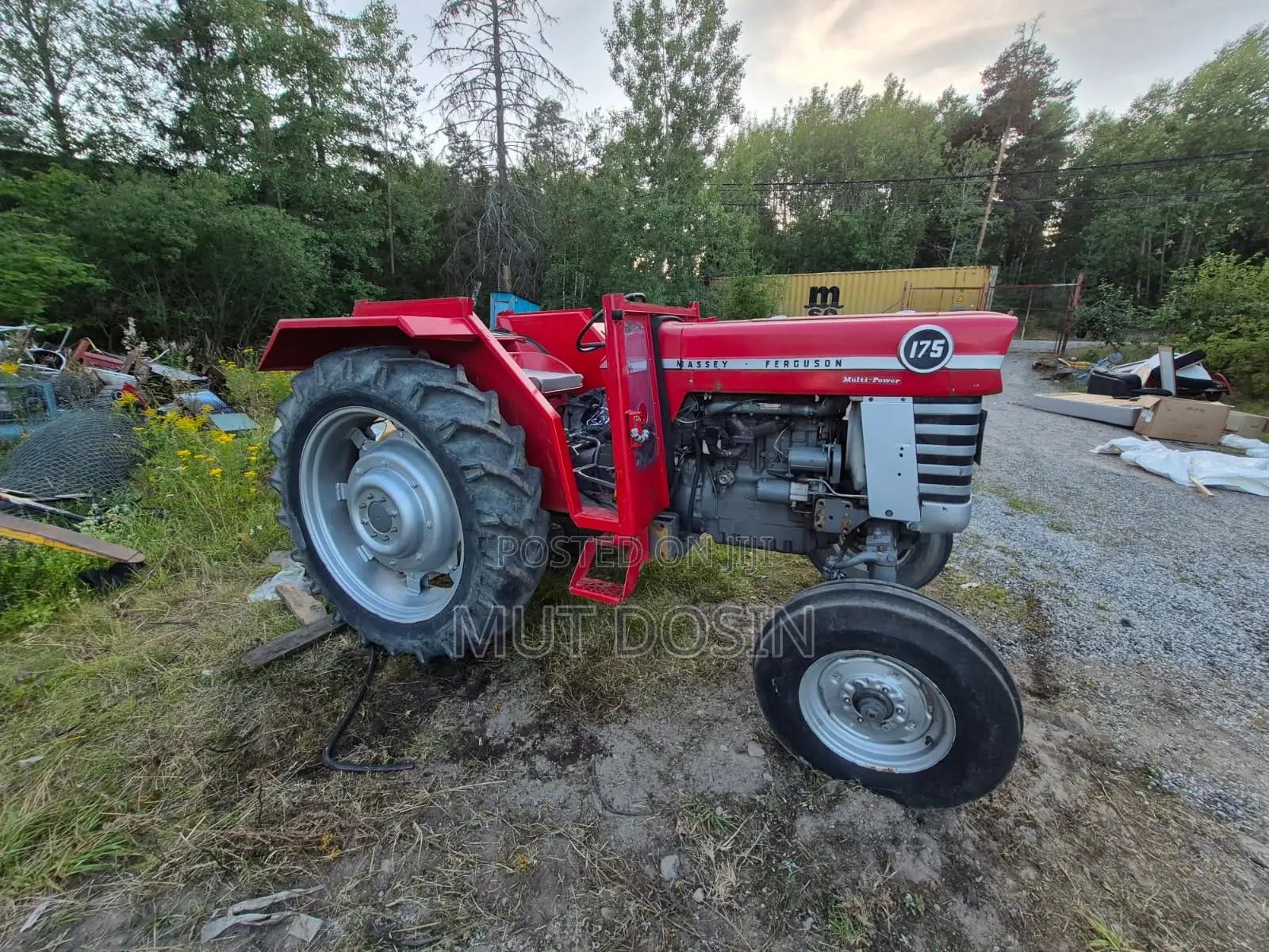 Massey Ferguson 175