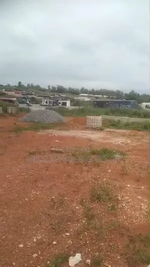2 Acres With Lease Ejisu -Kubease Accra Main Road