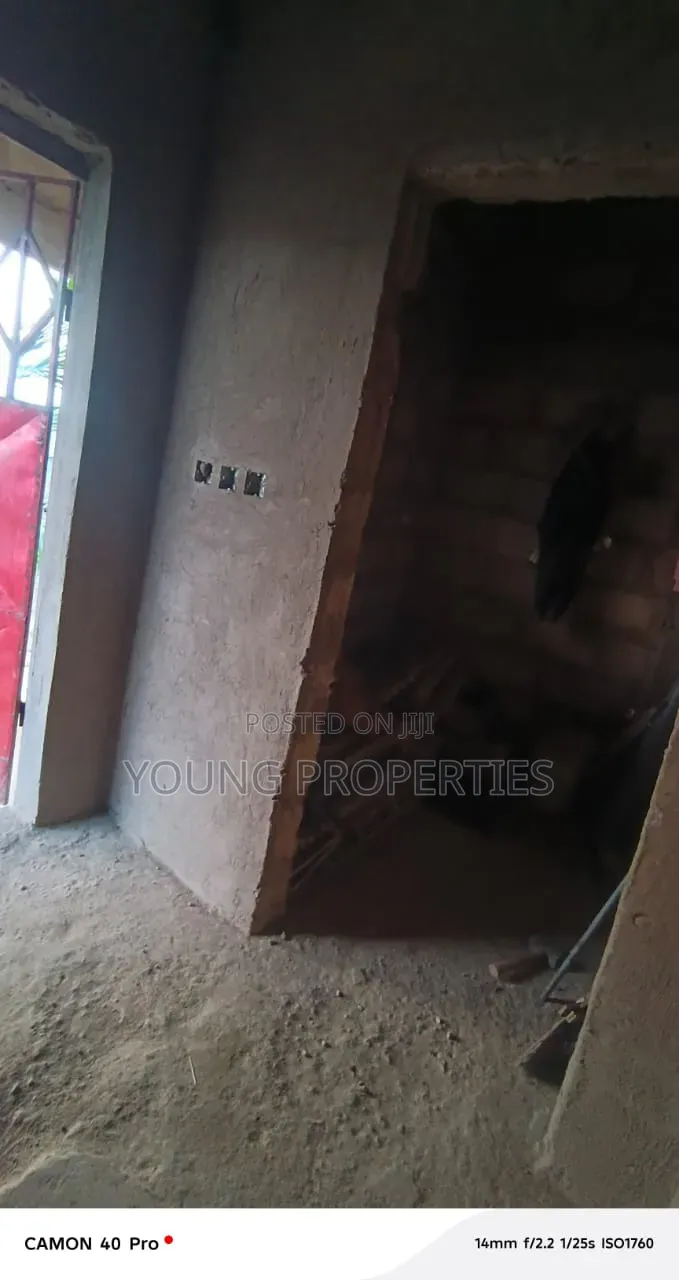 1bdrm House in Nurses Quarters Road, Adam Nana for sale