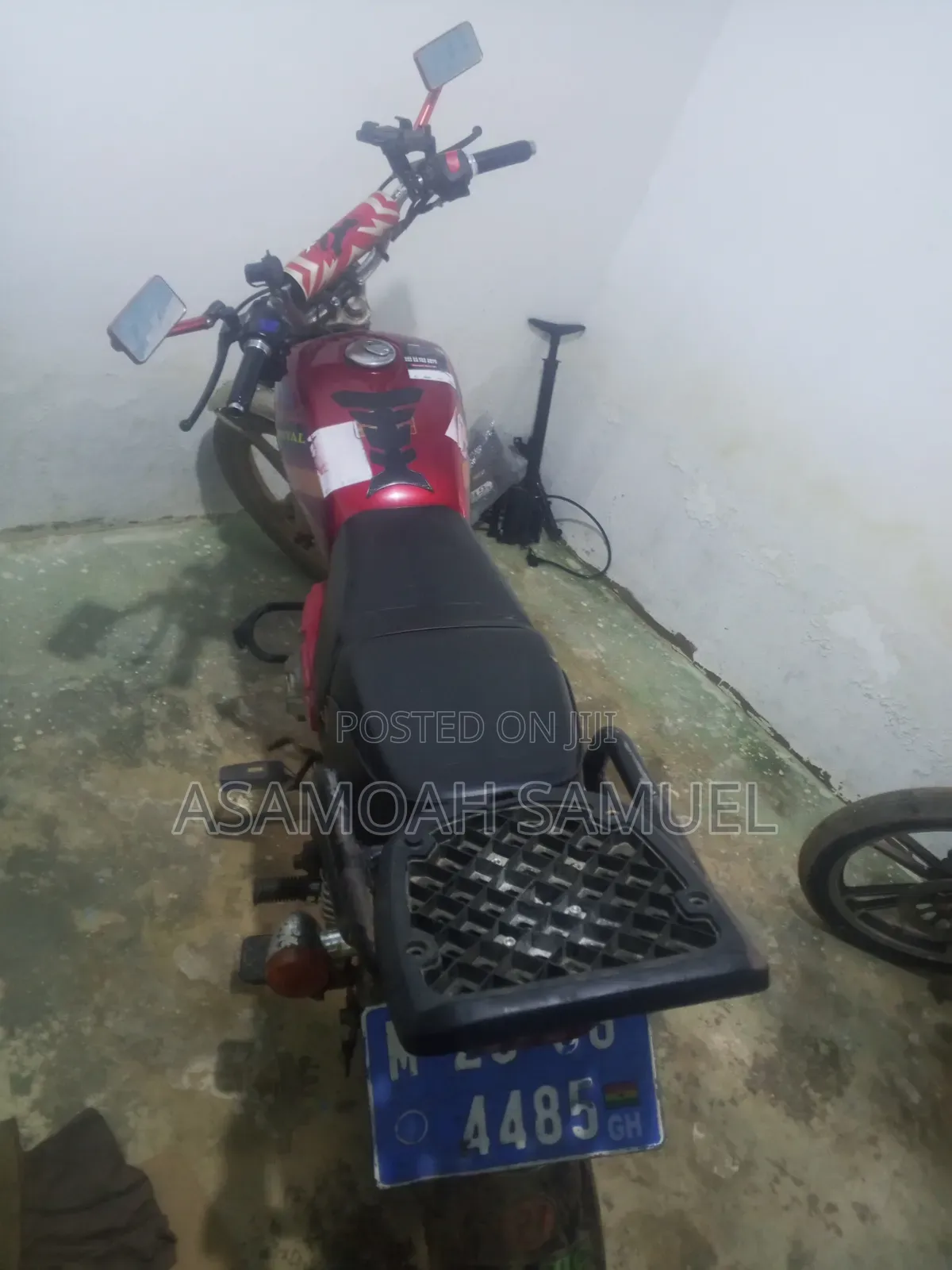 Royal RY125 2022 Red