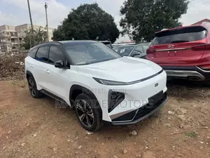 Geely Galaxy L7 2025 White