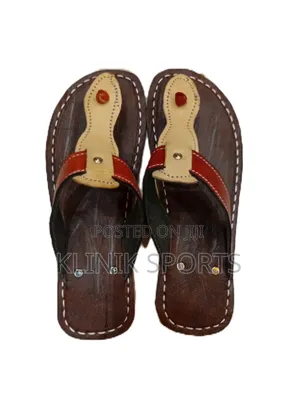 Strong Leather Flip-Flops