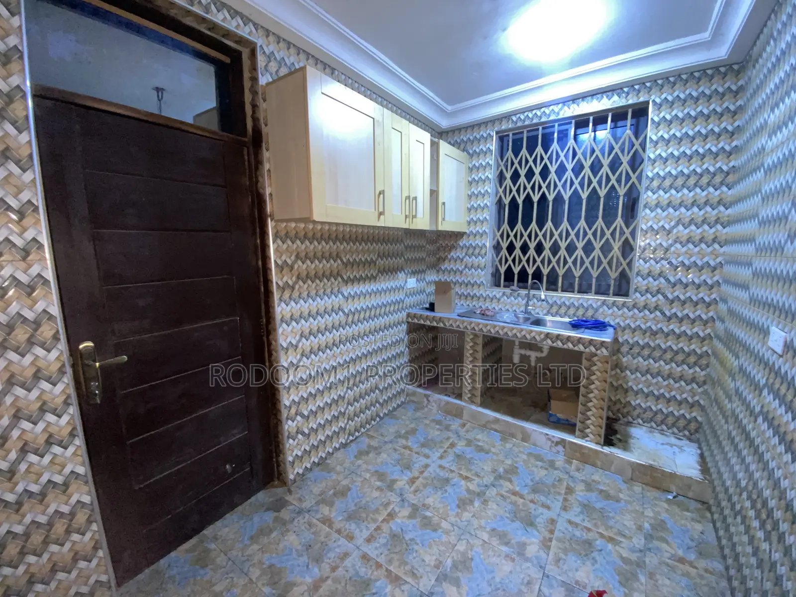 2bdrm Apartment in Ofankor for rent