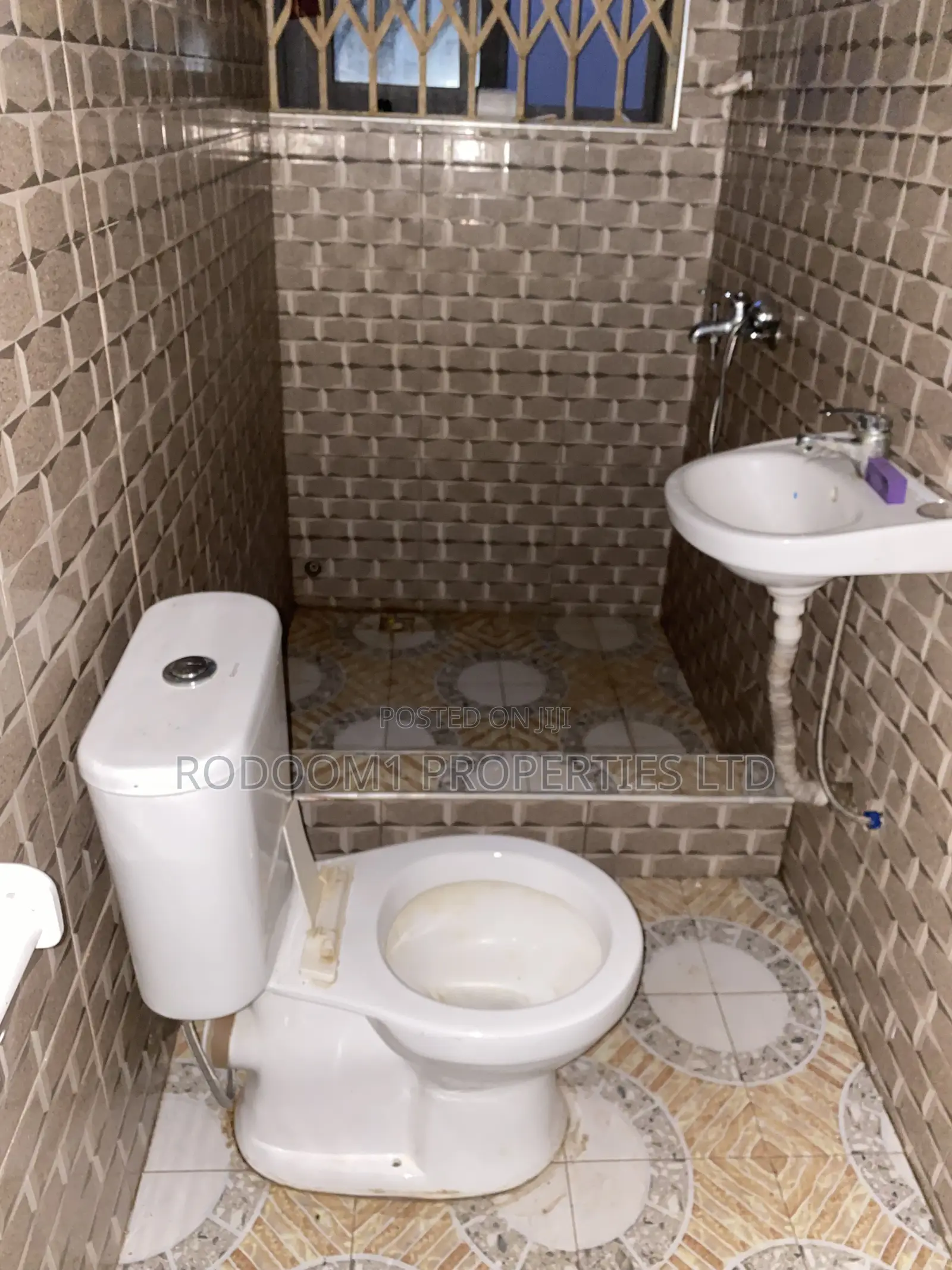 2bdrm Apartment in Ofankor for rent