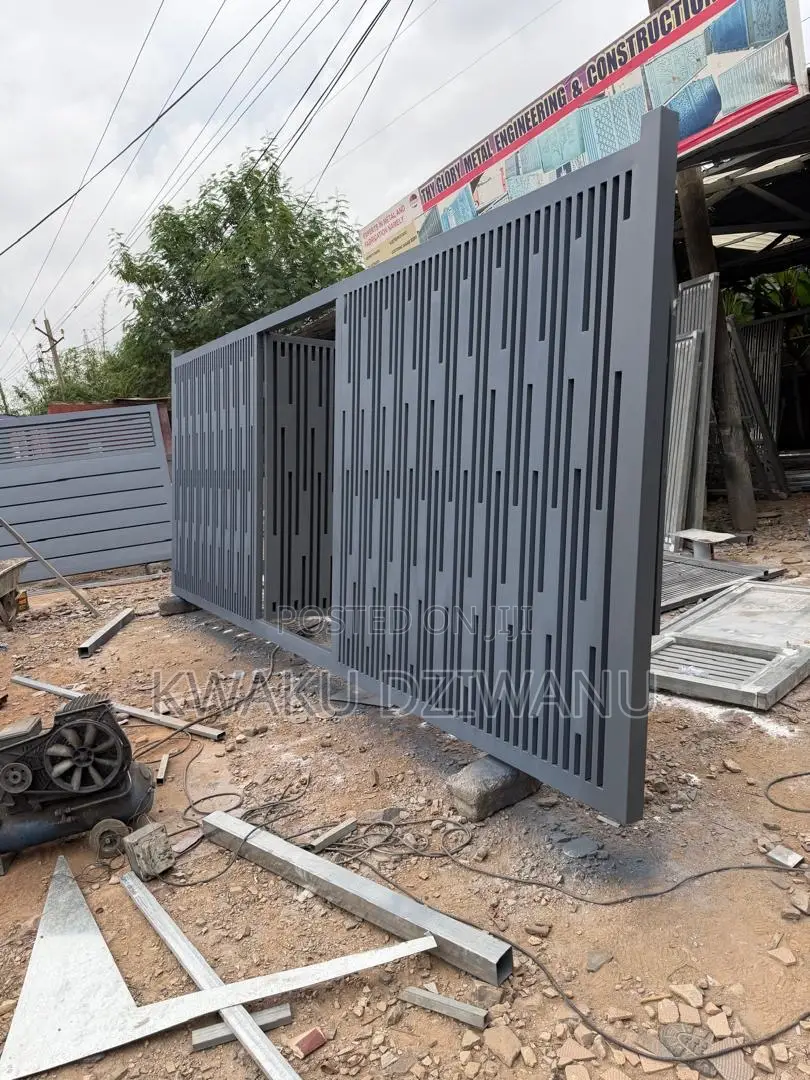 Metal Gates