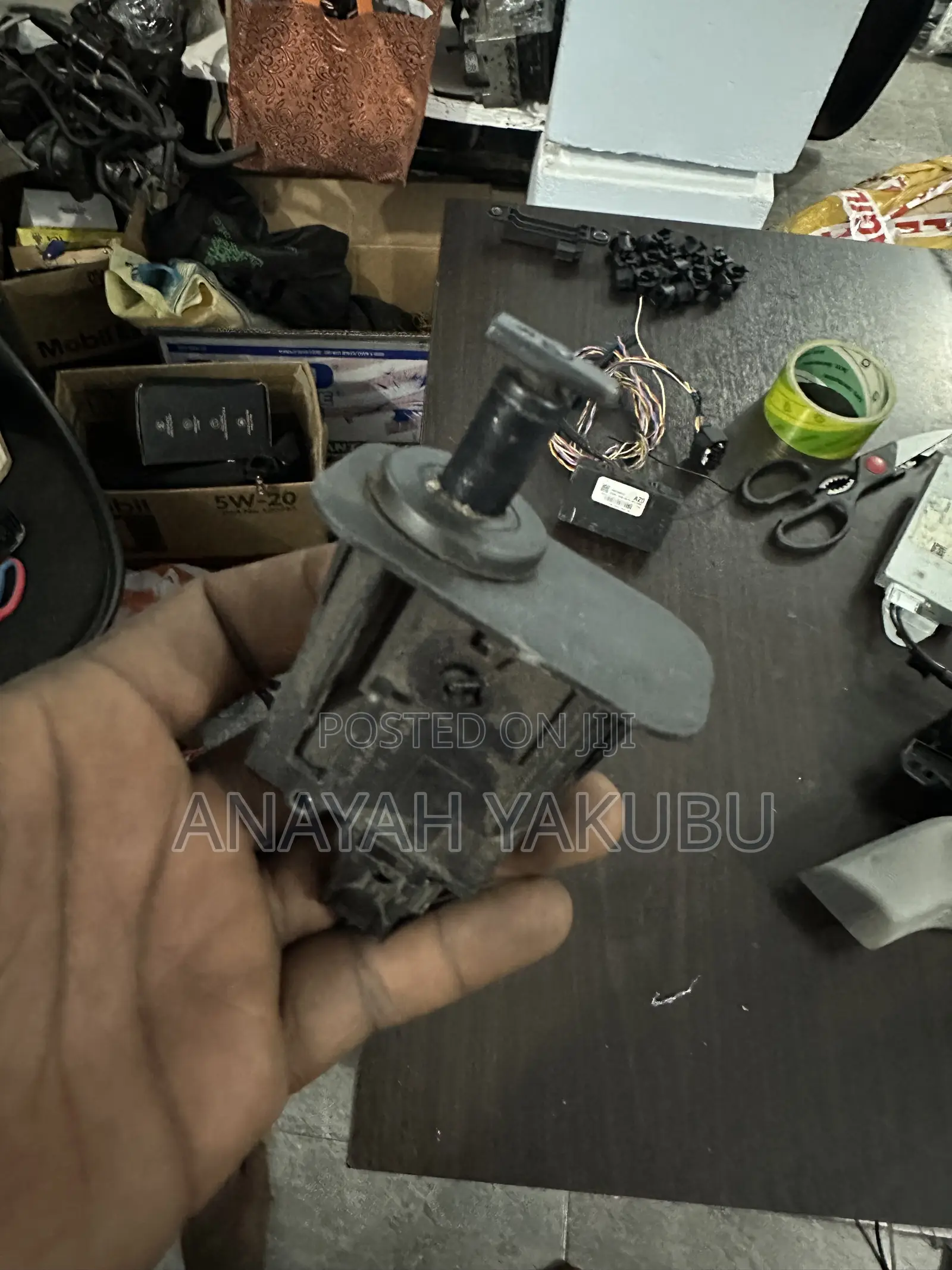 2022-25 Honda Civic Fuel Cap Switch
