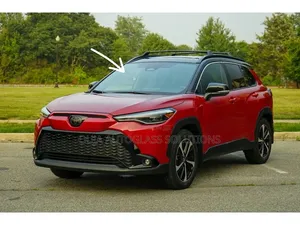 2023 Toyota Corolla-Cross Windscreen Available (Big Camera)