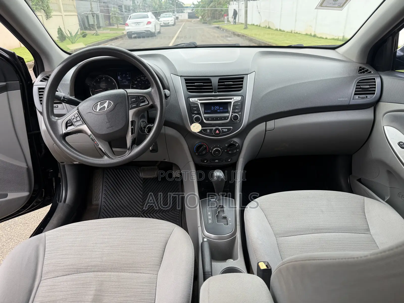 Hyundai Accent SE Sedan 2016 Black