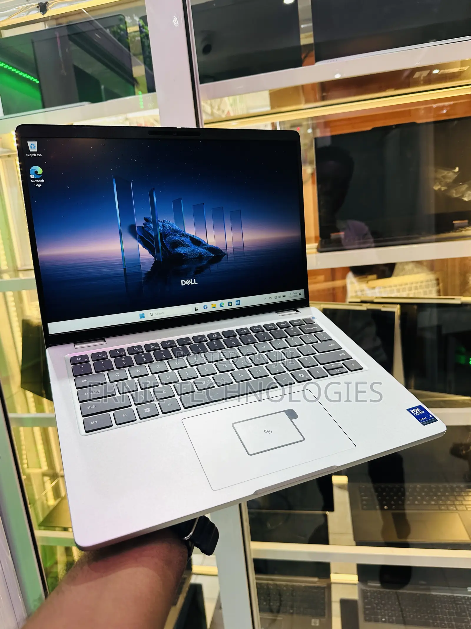 Laptop Dell Pro 14 32GB Intel Core Ultra 7 SSD 512GB