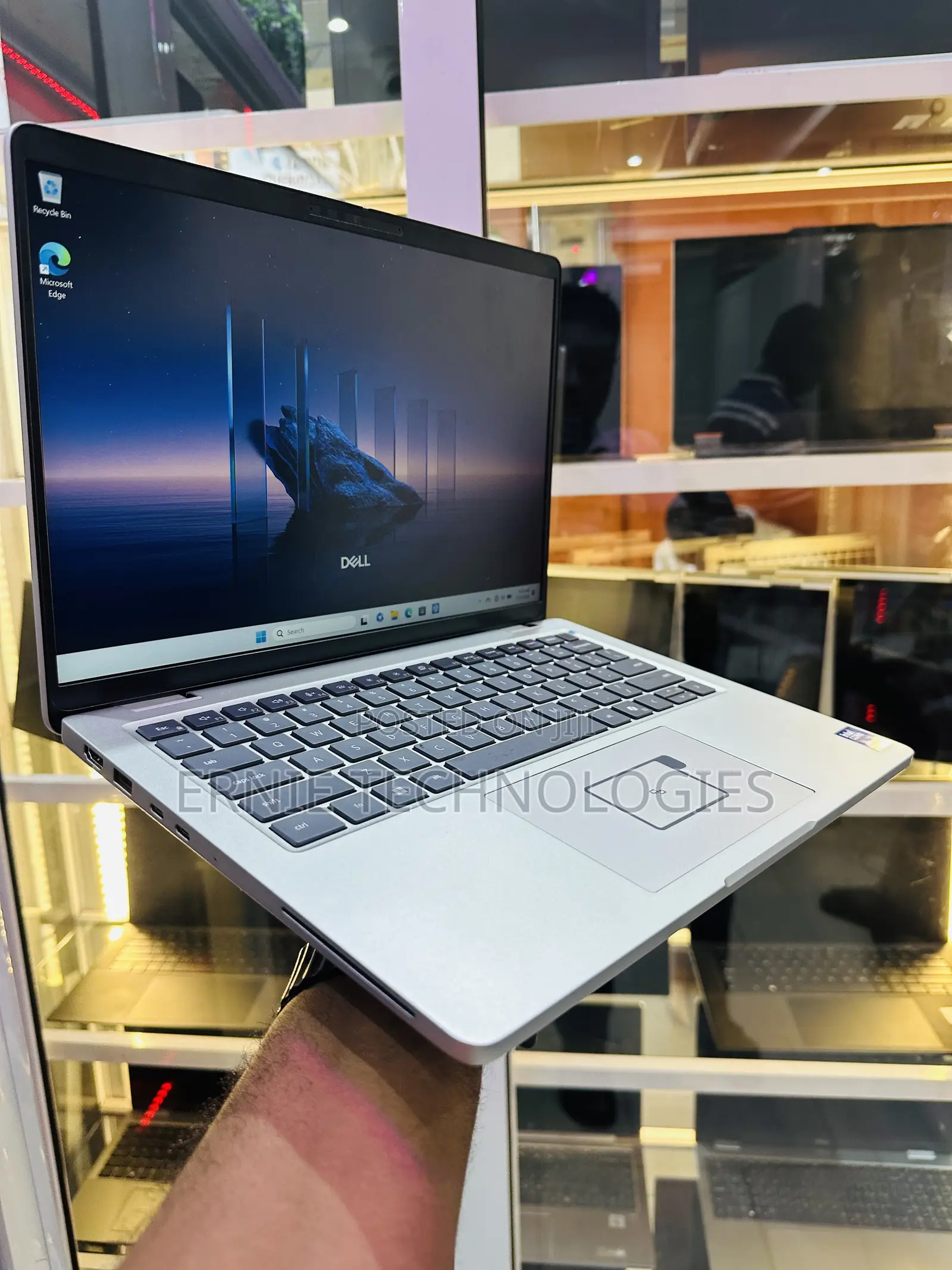 Laptop Dell Pro 14 32GB Intel Core Ultra 7 SSD 512GB