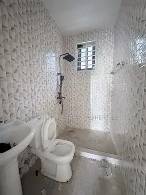3bdrm Apartment in Addogonor, Spintex for rent