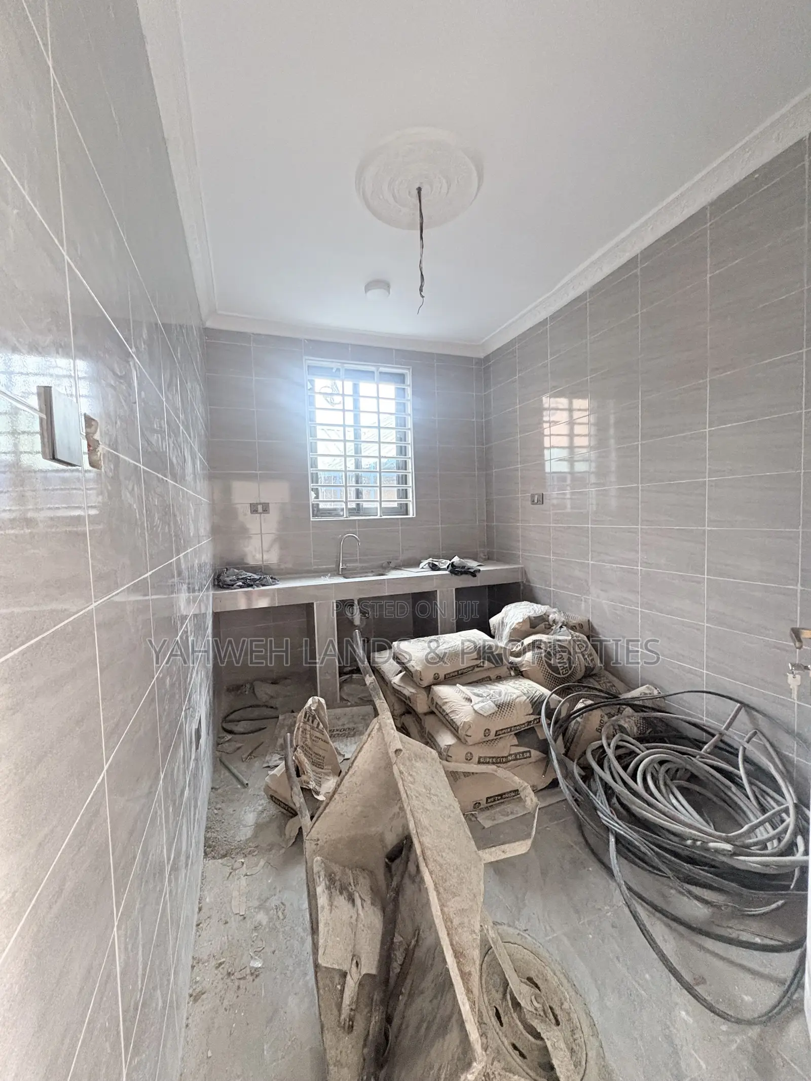 3bdrm Apartment in Addogonor, Spintex for rent