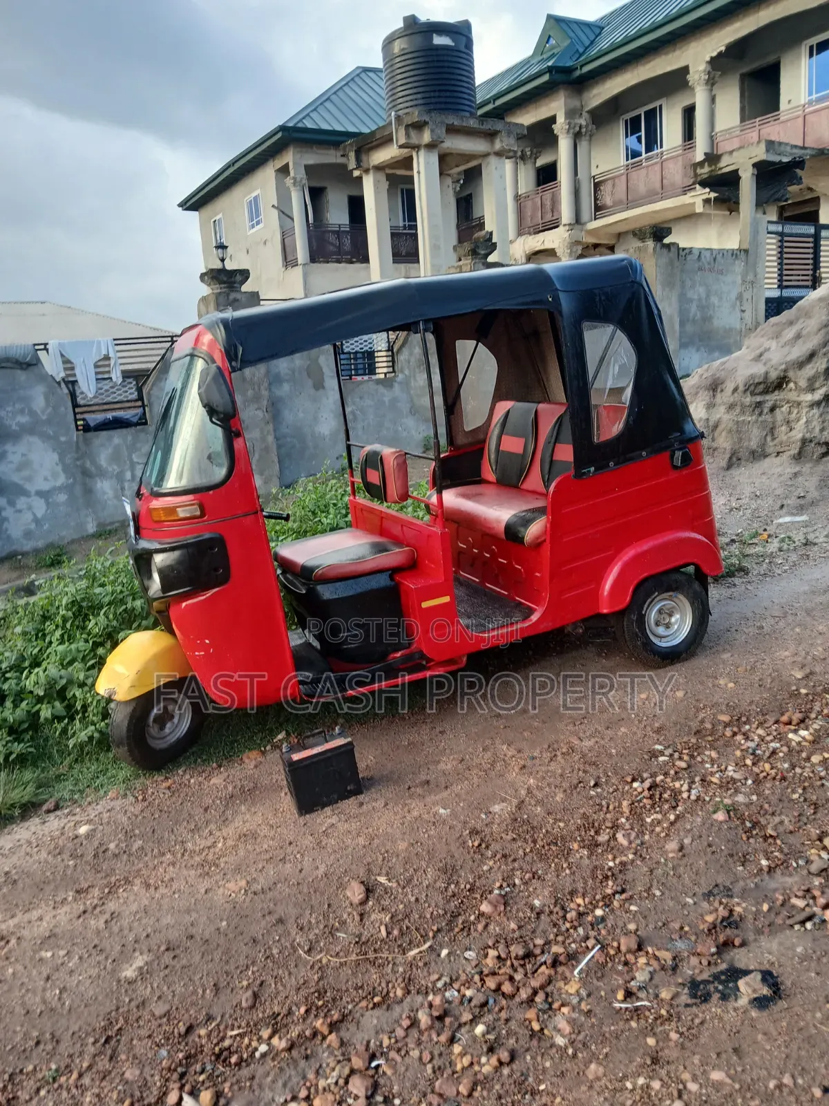 Bajaj 2020 Red