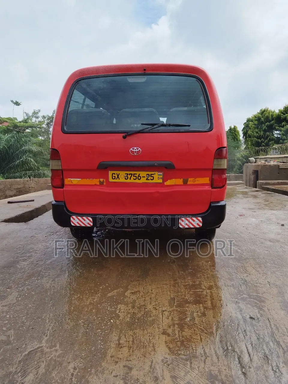 Ford E350 2008 Red