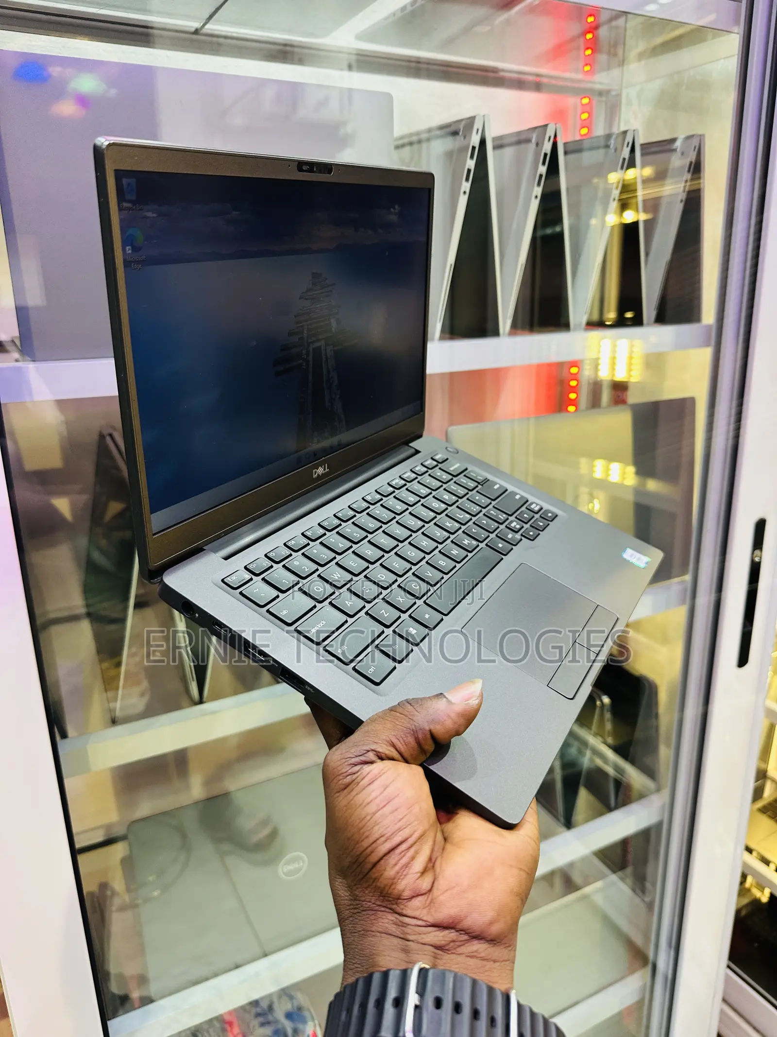 Laptop Dell Latitude 7300 16GB Intel Core i5 SSD 256GB