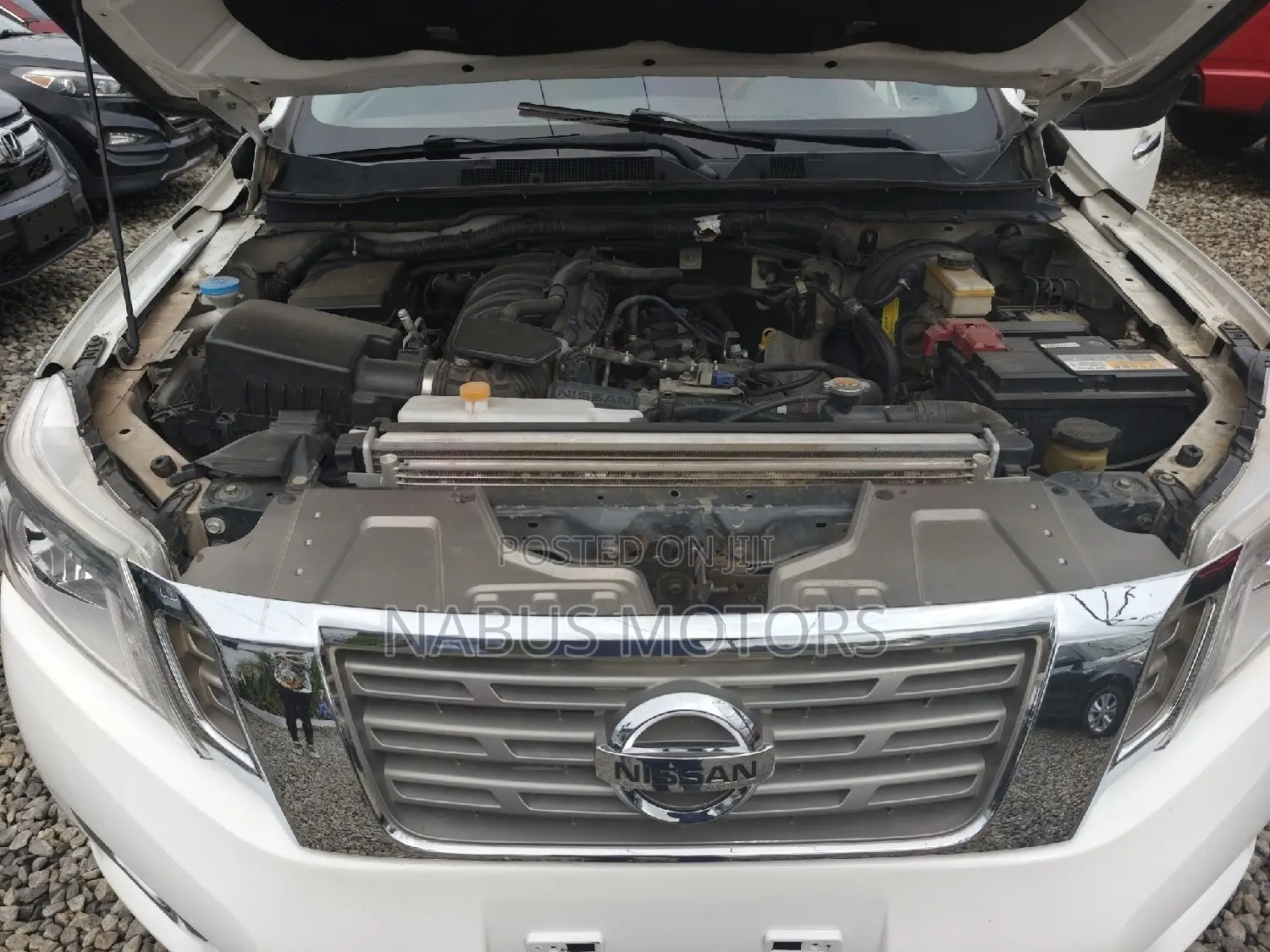 Nissan Navara 2017 White